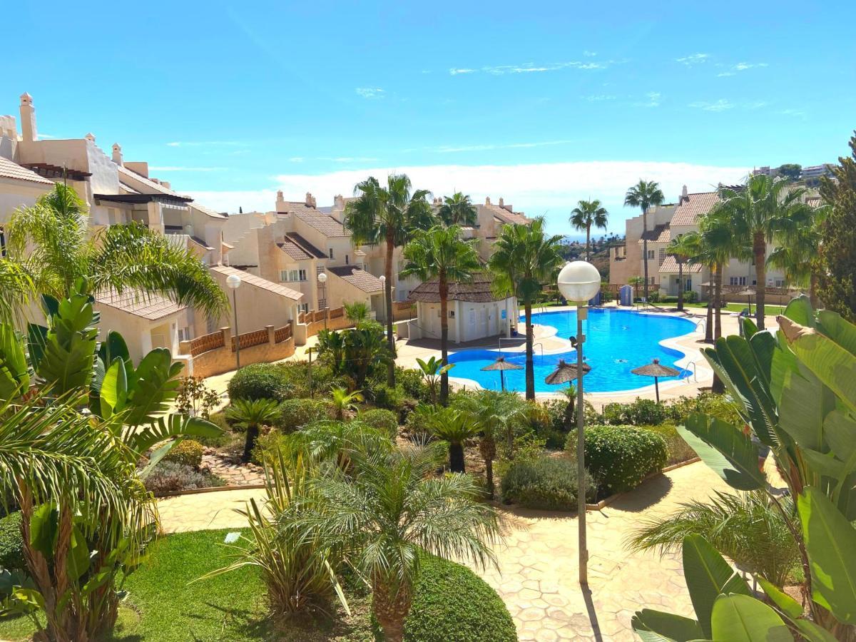 Beautiful Apartment With Pools, Playground And Paddle Tennis - Family Friendly And Near Vithas Hospital - Free Parking In Garage Беналмадена Екстериор снимка