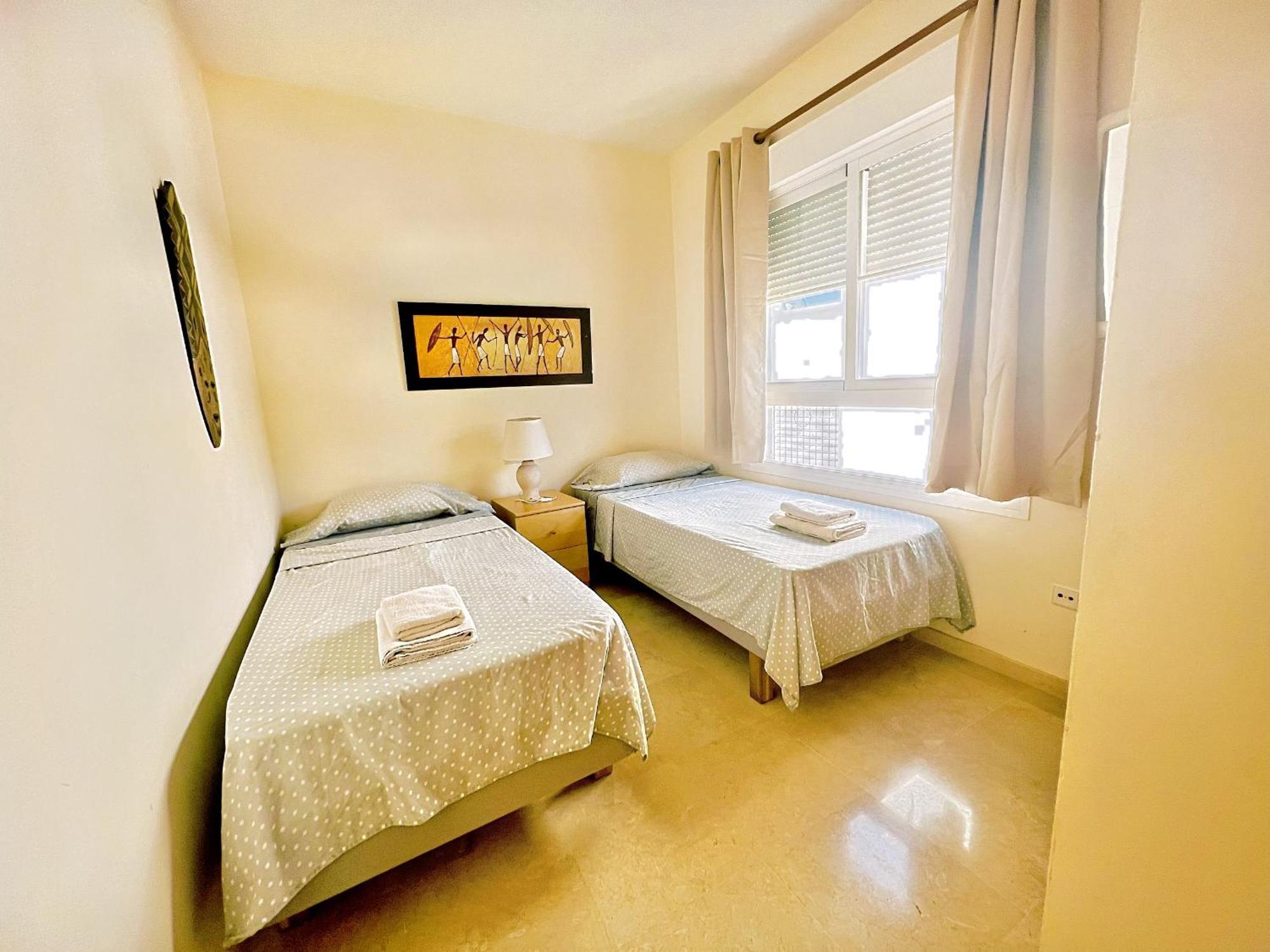 Beautiful Apartment With Pools, Playground And Paddle Tennis - Family Friendly And Near Vithas Hospital - Free Parking In Garage Беналмадена Екстериор снимка
