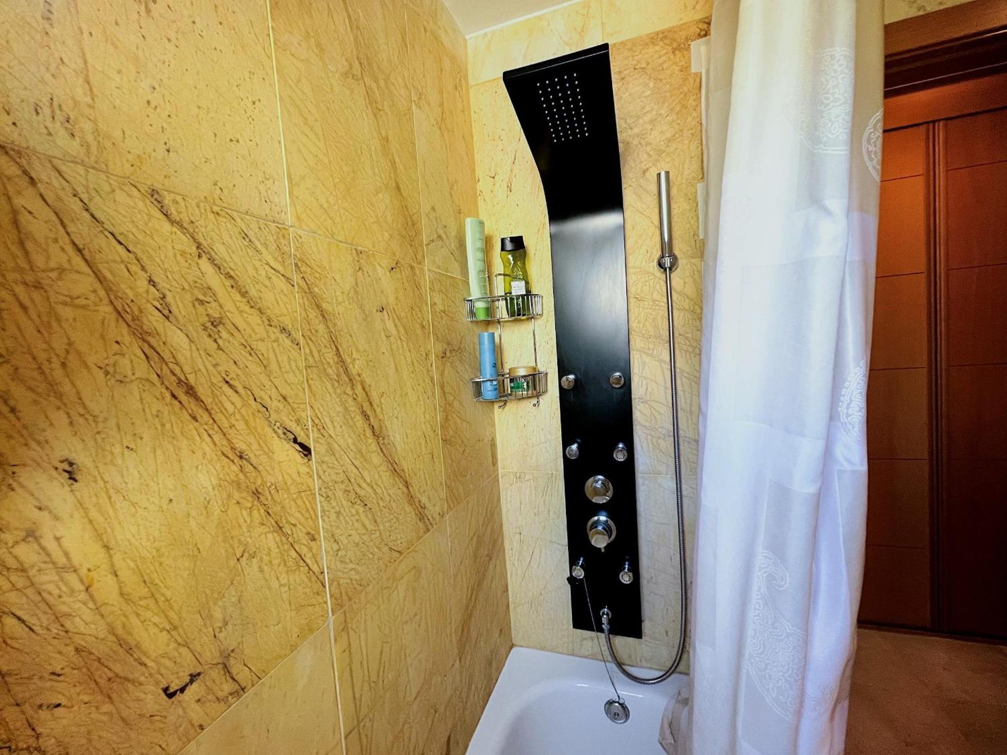 Beautiful Apartment With Pools, Playground And Paddle Tennis - Family Friendly And Near Vithas Hospital - Free Parking In Garage Беналмадена Екстериор снимка